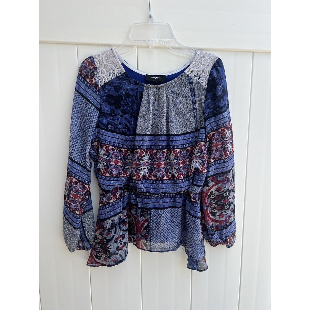 Amy Byer Blouse Girls Size 10 Long Sleeve Top Lace Multicolor Lined